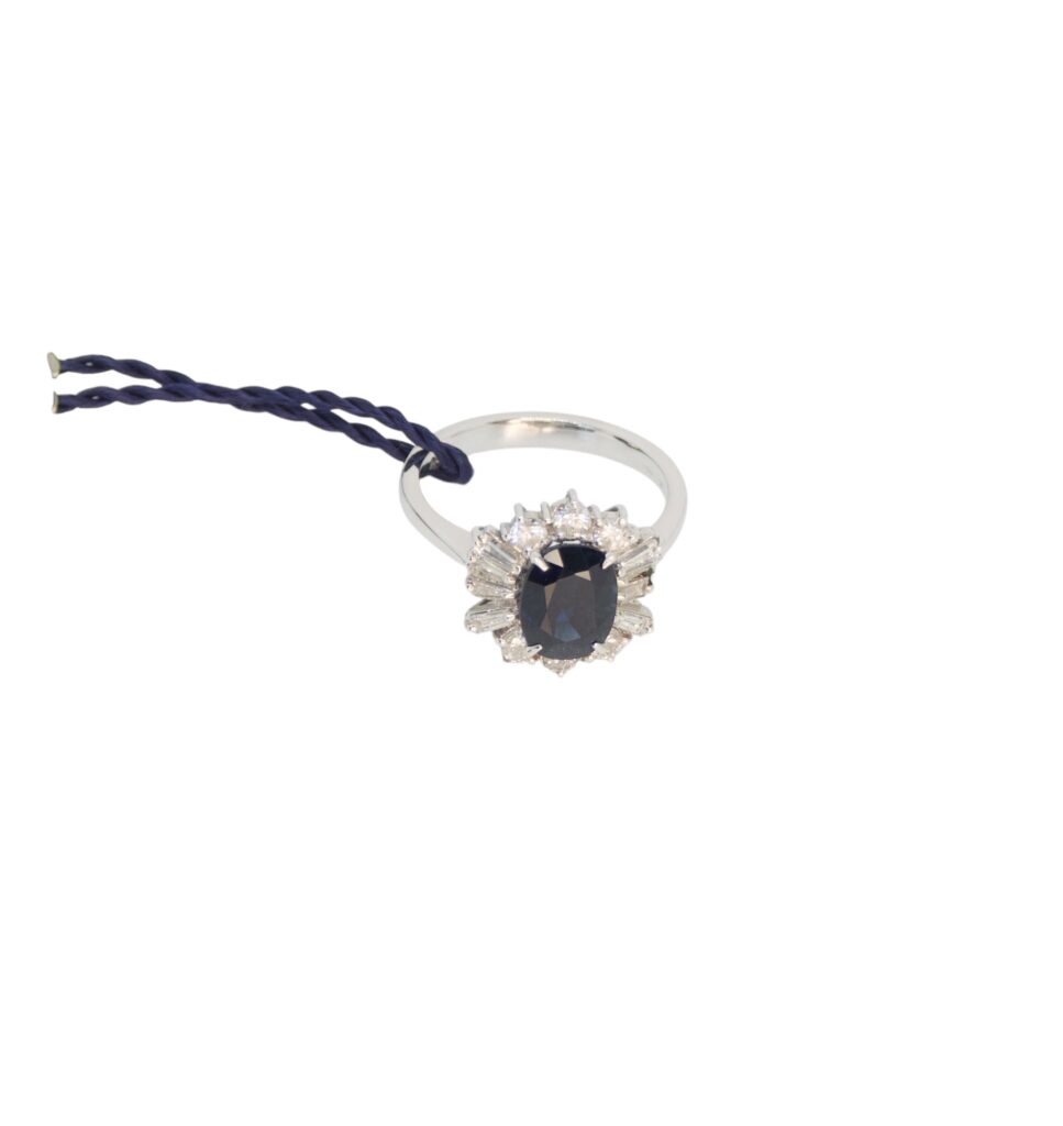 Anello Zaffiro Blu - Oro 18kt e Diamanti